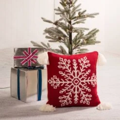 Glitzhome® Knitted Snowflake Stockings, Tree Skirt & Pillow Cover Set 11 Glitzhome® Knitted Snowflake Stockings, Tree Skirt & Pillow Cover Set -Northlight Decor Store D252903S 2