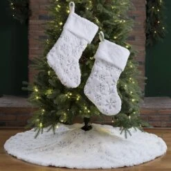 Glitzhome® White Plush With Snowflake Christmas Stocking & Tree Skirt Set -Northlight Decor Store D252906S 2