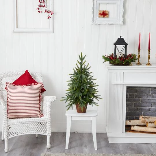 2.5ft. Pre-Lit Christmas Tree With Planter, Clear Lights 3 2.5ft. Pre-Lit Christmas Tree With Planter, Clear Lights - Image 3