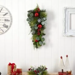 26" Christmas Greenery Ornament Teardrop Swag -Northlight Decor Store D479058S 3
