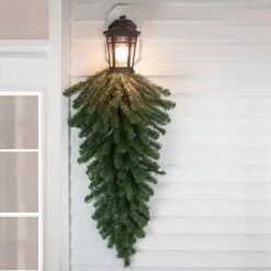 Northlight 48" Unlit Canadian Pine Christmas Teardrop Swag 15 Northlight 48" Unlit Canadian Pine Christmas Teardrop Swag -Northlight Decor Store D491668S 12