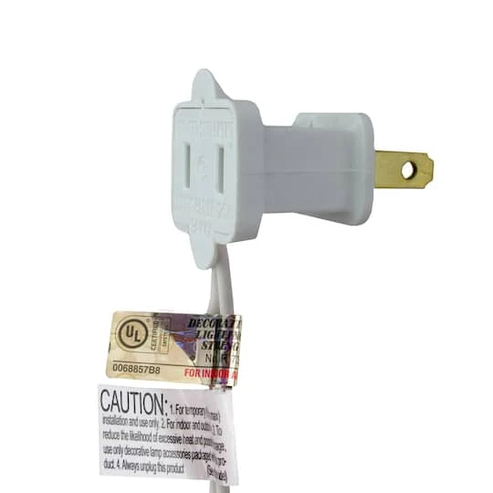 Northlight 70ct. Green Faceted LED C6 Christmas Light Set 4 Northlight 70ct. Green Faceted LED C6 Christmas Light Set - Image 4